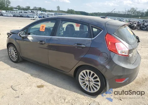 2015 Ford Fiesta Titanium z USA, uszkodzony, nr VIN 3FADP4FJ7FM178732